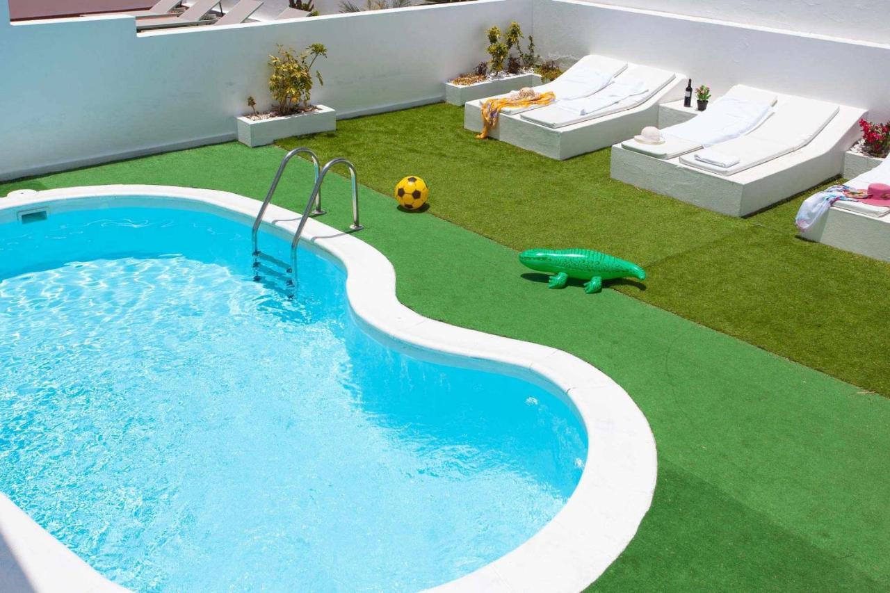 Casa Royal Park By Vacanzy Collection Corralejo Exterior photo
